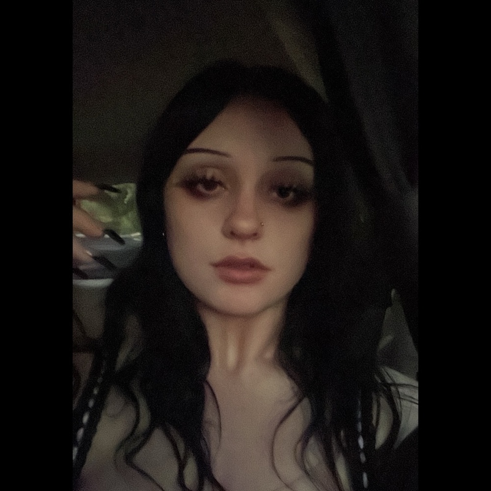 Meet your Posher, Ariel